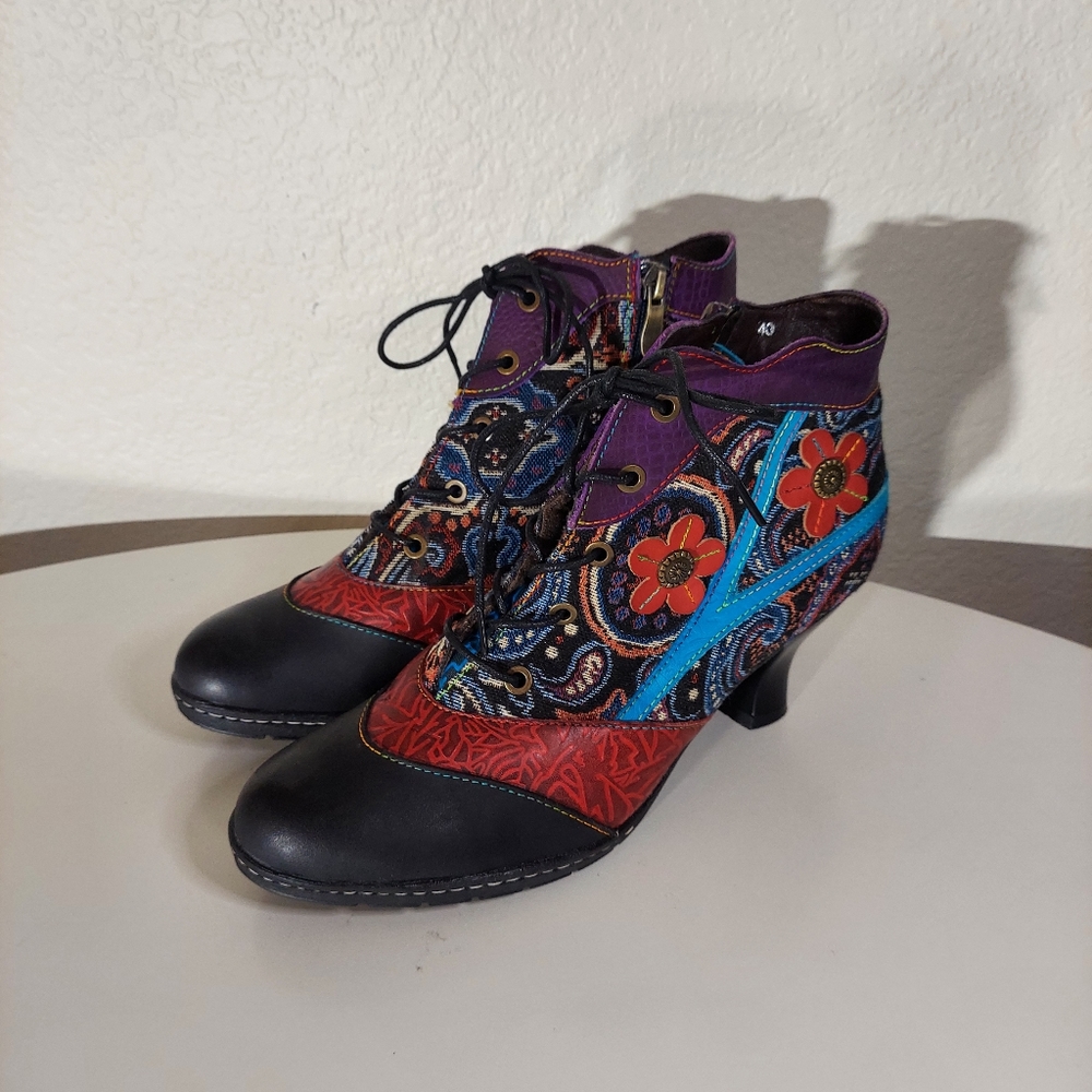 Socofy Multicolor Leather Floral Lace Up Heeled Booties